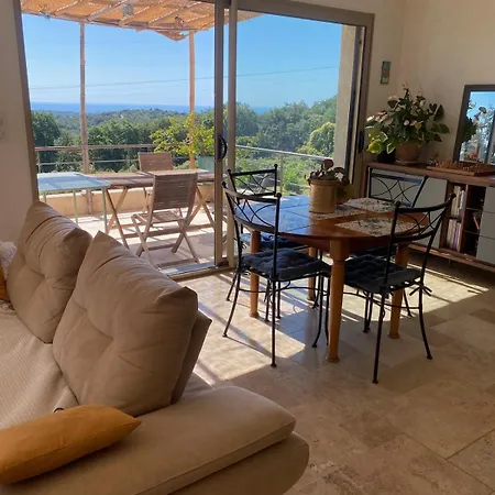 Dolce - Beautifull -2 Bedroom - Quiet & Stunning Sea View * Chiatra