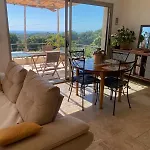 Dolce - Beautifull -2 Bedroom - Quiet & Stunning Sea View * Chiatra