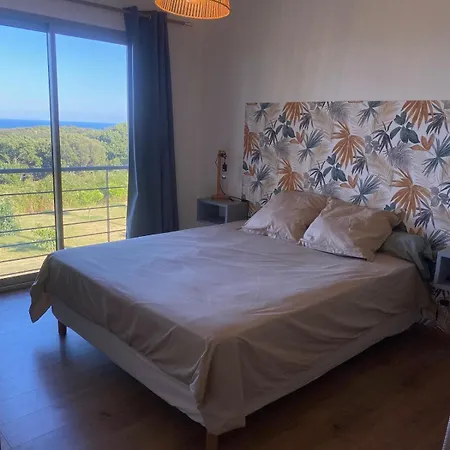 Apartment Dolce - Beautifull -2 Bedroom - Quiet & Stunning Sea View *
