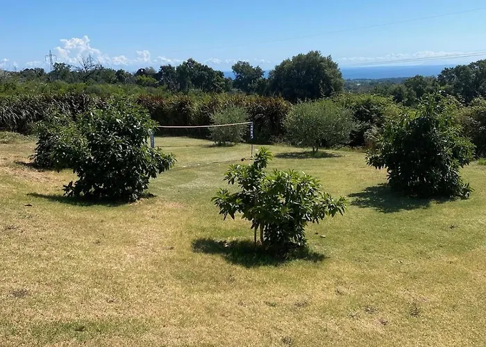 Dolce - Beautifull -2 Bedroom - Quiet & Stunning Sea View * Chiatra