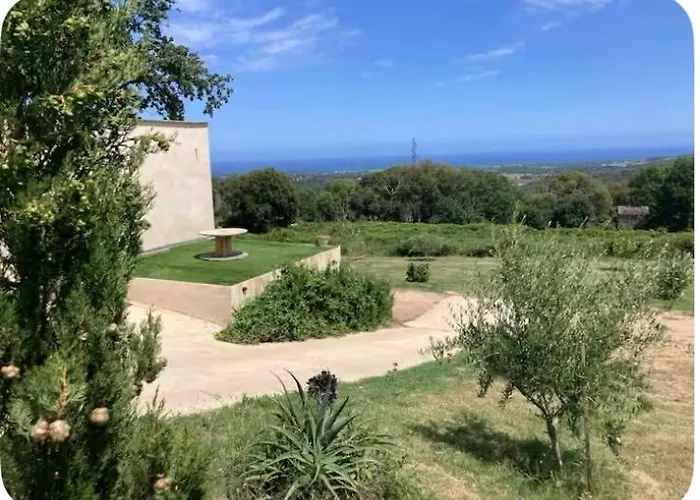 Dolce - Beautifull -2 Bedroom - Quiet & Stunning Sea View Apartamento Chiatra