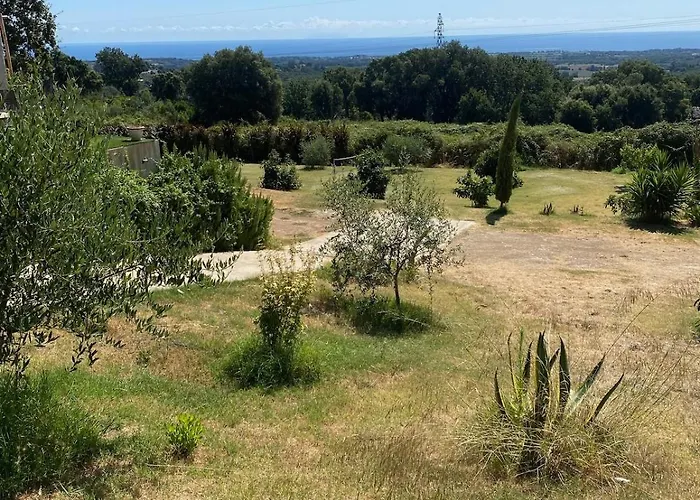 Dolce - Beautifull -2 Bedroom - Quiet & Stunning Sea View Chiatra